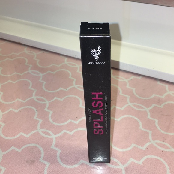 Younique Other - Splash Liquid Lipstick in “Stately”